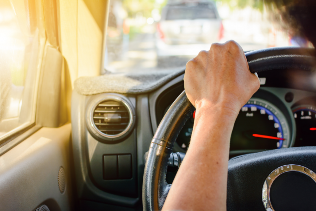 delitos seguridad vial coche